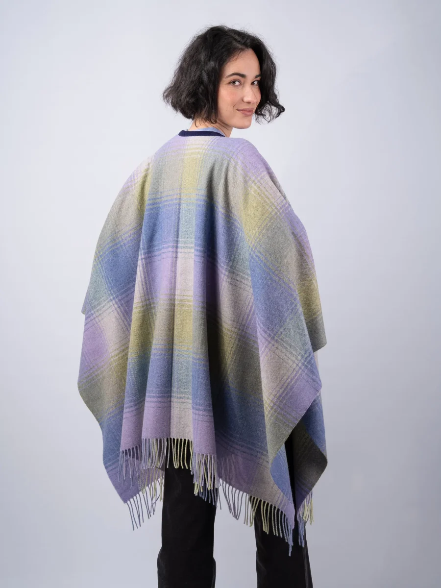 Women's Heather Check Lambswool Brat Shawl - Image 6